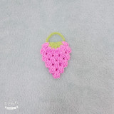 Móc khóa dâu tây bằng len