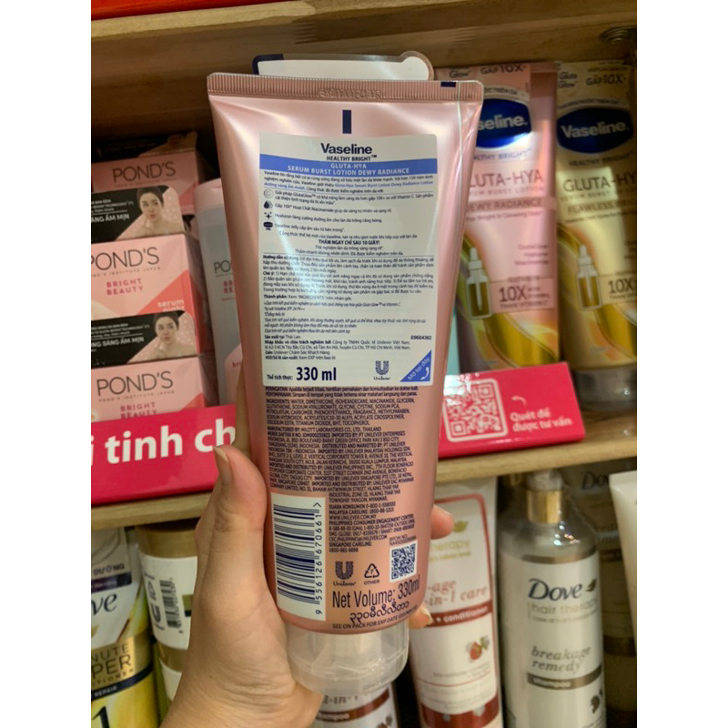 Vaseline healthy bright dưỡng trắng và bảo vệ da 330ml
