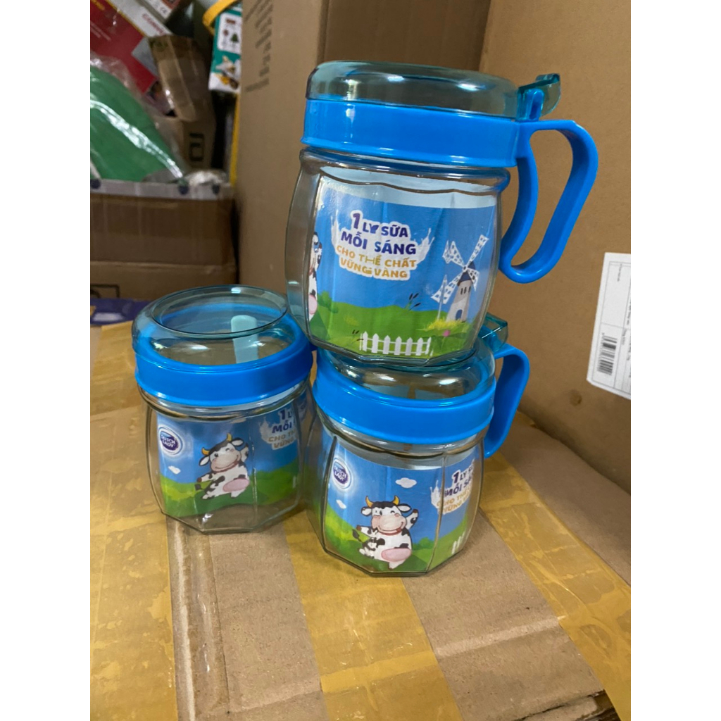 LỌ THỦY TINH QUÀ TẶNG SỮA CÔ GÁI HÀ LAN