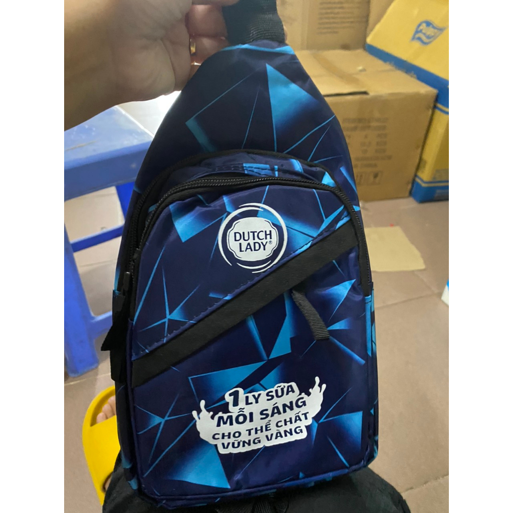 BALO ĐEO CHÉO CHO BÉ QUÀ TẶNG SỮA CÔ GÁI HÀ LAN