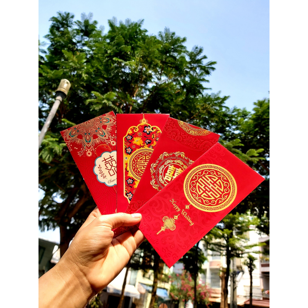 Phong bao lì xì cưới cô dâu chú rể chữ hỷ trao duyên bê tráp