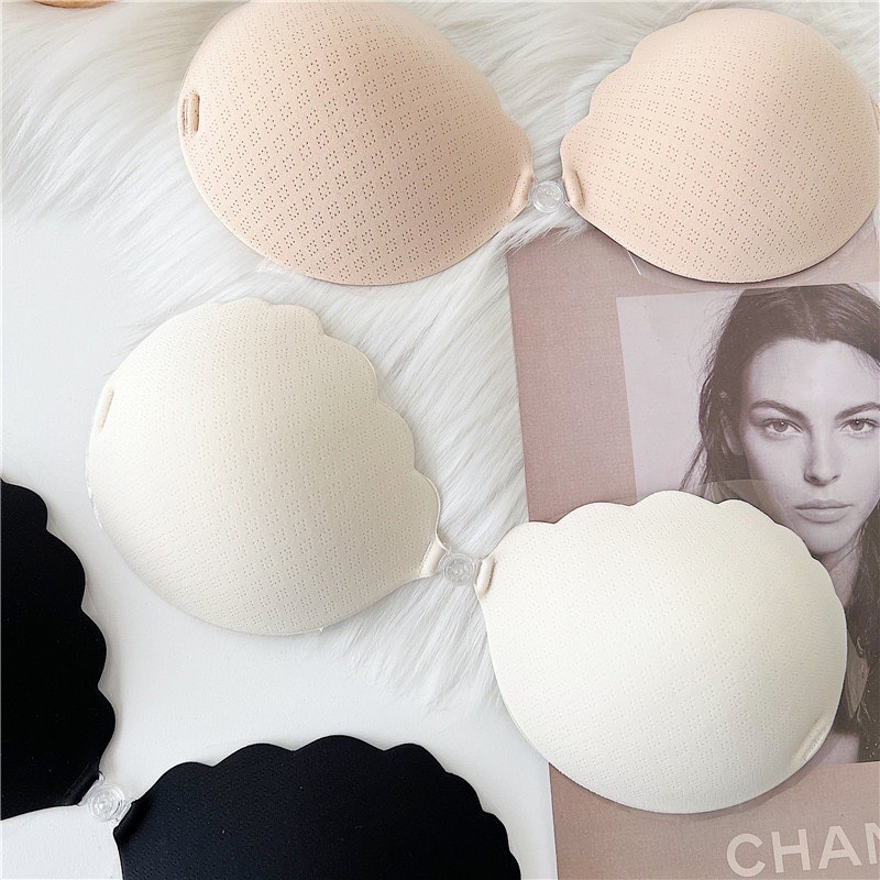 Áo Bra Dán Ngực Sò Loại Mới Mút Thông Hơi Đệm Bàn Tay Nâng Ngực .P45