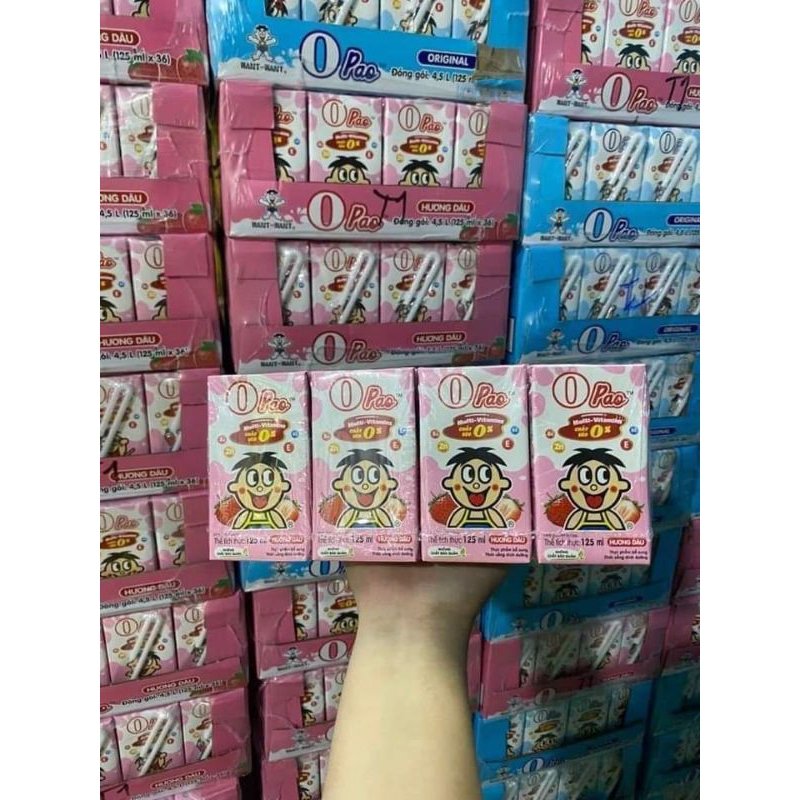 1 thùng sữa OPAO WANT WANT 36 HỘP vị dâu  HSD T9/2024