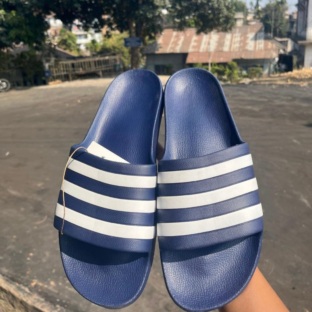 Dép chính hãng Adilette Aqua Navy đúc nguyên khối quai ngang không thấm nước