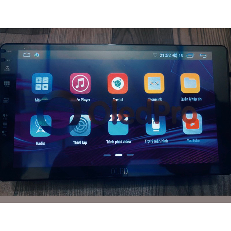 Màn hình Oled C2 9in chạy Wifi , Màn hình ô tô giá rẻ