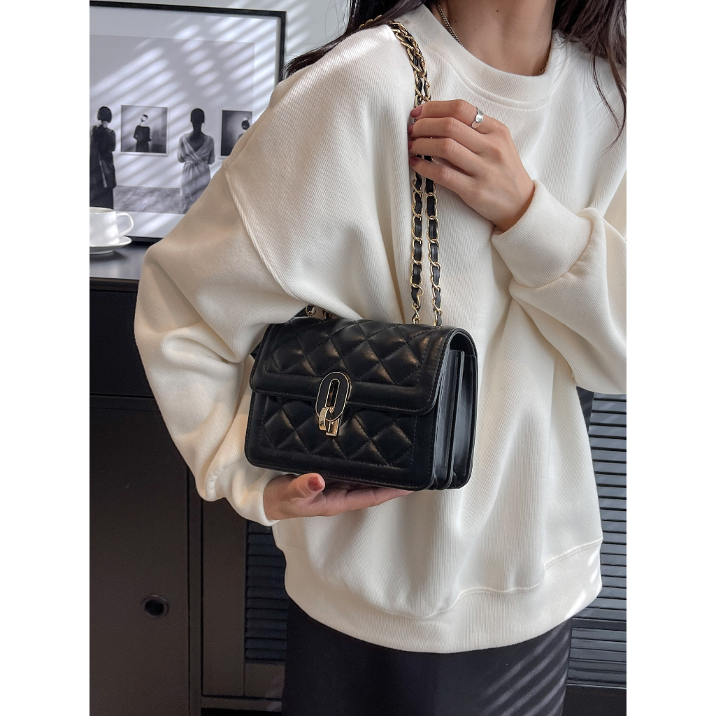 Túi xách nữ đeo chéo đeo vai 2 kiểu khóa xoay độc đáo Capucha T296