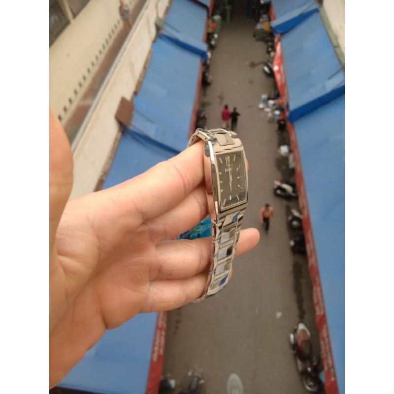 Đồng hồ nam mặt vuông dây thép đặc