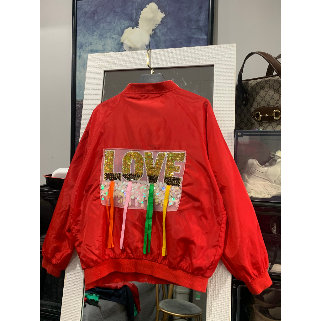 Áo gió bomber đồng giá 39k. Chọn chụp ảnh ib shop