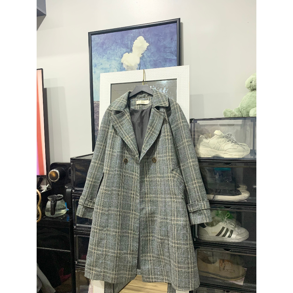 Áo dạ dài đồng giá 99k. Chọn chụp ảnh ib shop
