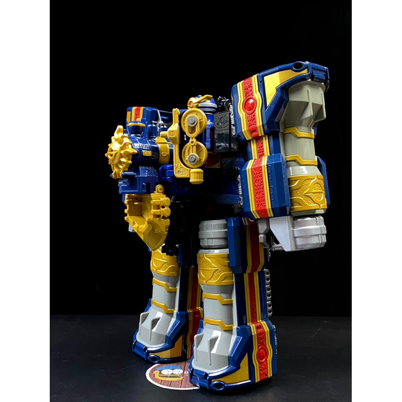 Mô hình chính hãng DX Travelion Siêu nhân Kỵ Mã chính hãng Bandai