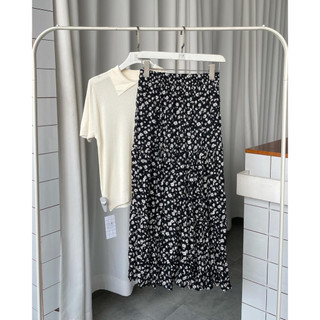 Chân váy maxi tầng hoa nhí đen lưng thun - V770