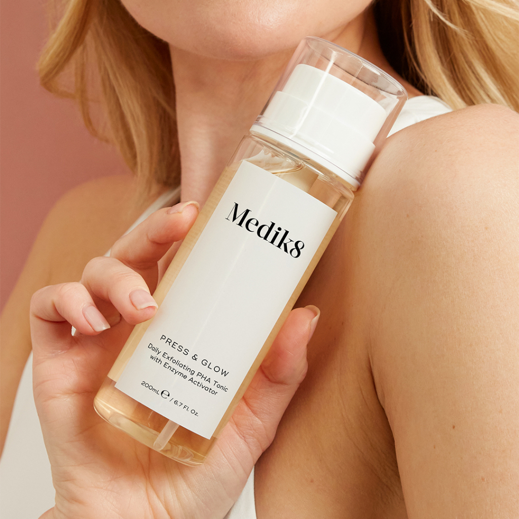 Nước Hoa Hồng Toner Medik8 Press & Glow 200ml