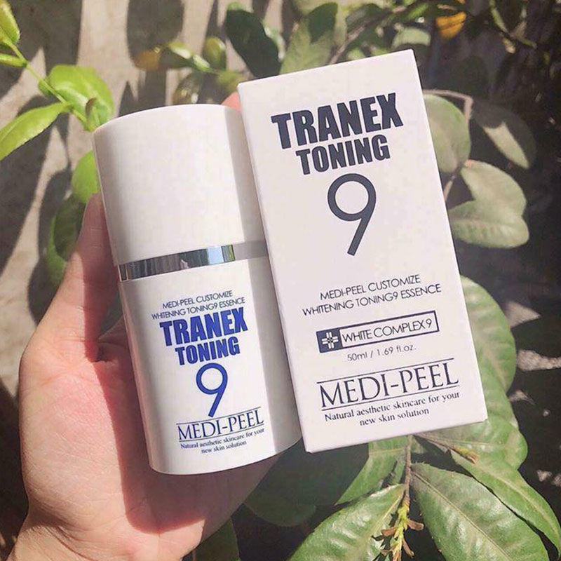 Tinh chất nám Medi-peel Tranex Toning 9 Essence 50ml màu xanh - Harin Cosmetics