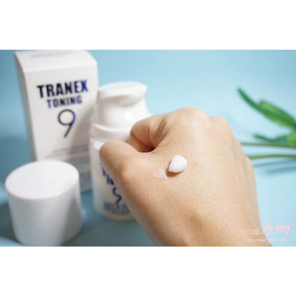 Tinh chất nám Medi-peel Tranex Toning 9 Essence 50ml màu xanh - Harin Cosmetics