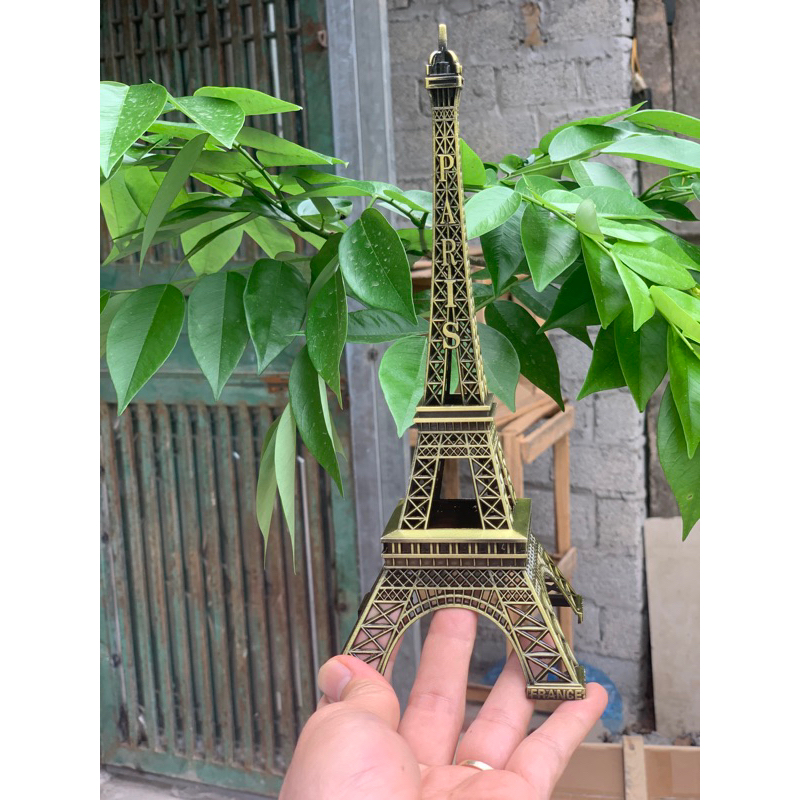 MÔ HÌNH THÁP EIFFEL BẰNG THÉP KHÔNG GỈ CAO CẤP kích thước 32cm, 38cm, 48cm
