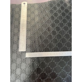 Phôi da thật Gucci