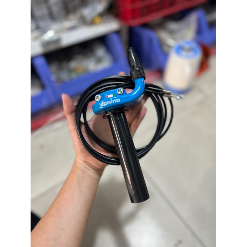 Cùm Tăng Tốc Domino 2 dây ga trên