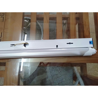 Máng đèn tuýp led