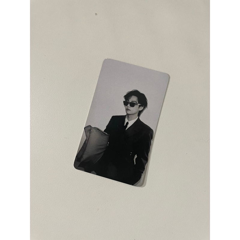 (có sẳn) card kim taehyung