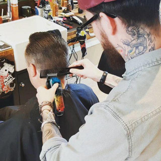 lược cắt tóc toni&guy
