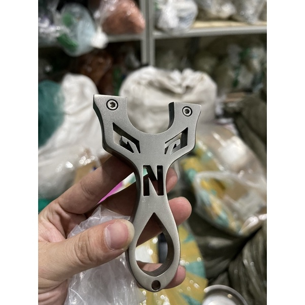 Ná Cao Su Mắt Cáo Chữ N inox 304 Hàng Mới