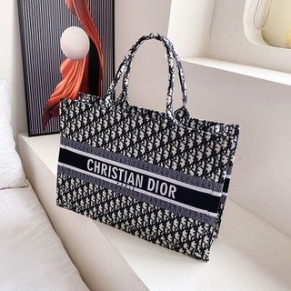 Túi hoạ tiết thổ cẩm size 41 chất đẹp chuẩn Auth