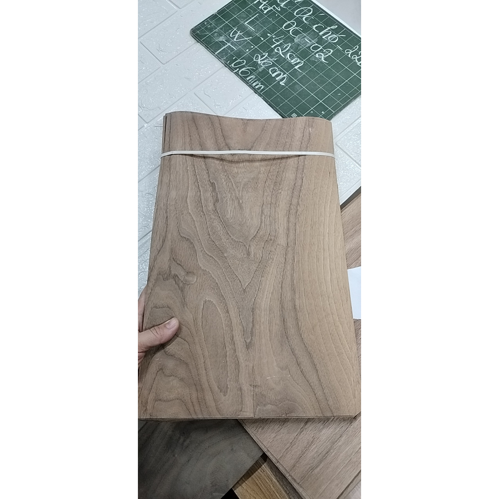Ván lạng Veneer óc chó gỗ tự nhiên 42*26