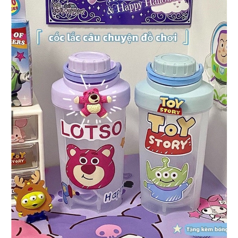 Bình nước sticker gấu hồng Losto dễ thương có nắp đậy tiện dụng - Bình nước nhựa hoạ tiết hoạt hình gấu dâu 500ml