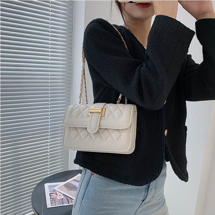 Túi xách nữ đeo chéo đeo vai dáng Chain chất da mềm mịn cao cấp Capucha T298