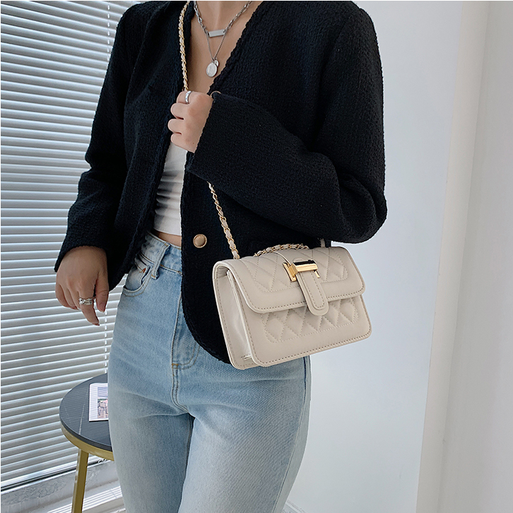 Túi xách nữ đeo chéo đeo vai dáng Chain chất da mềm mịn cao cấp Capucha T298