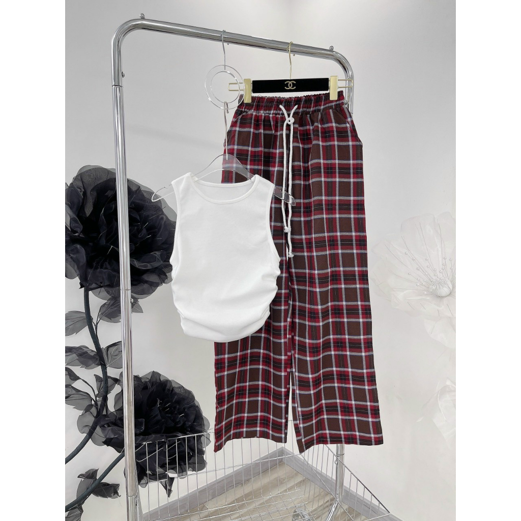 [4.4 Sales Freeship] Set áo thun trắng ba lỗ nhún 2 bên croptop phối quần dài ống rộng caro đỏ đi chơi cá tính mtb