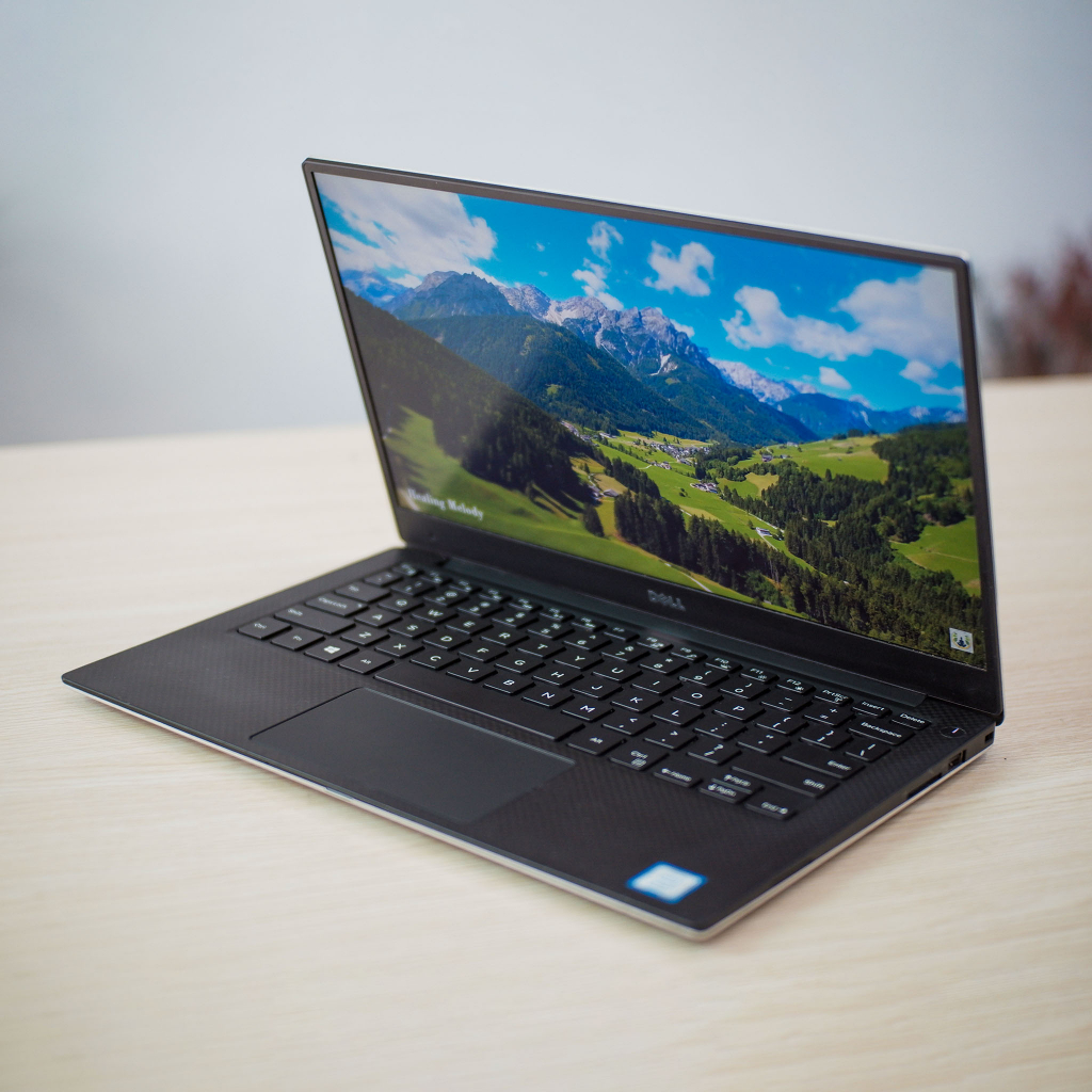 Dell XPS 9360 i5-7300U Ram 8Gb SSD 256Gb 13.3 Inch FHD