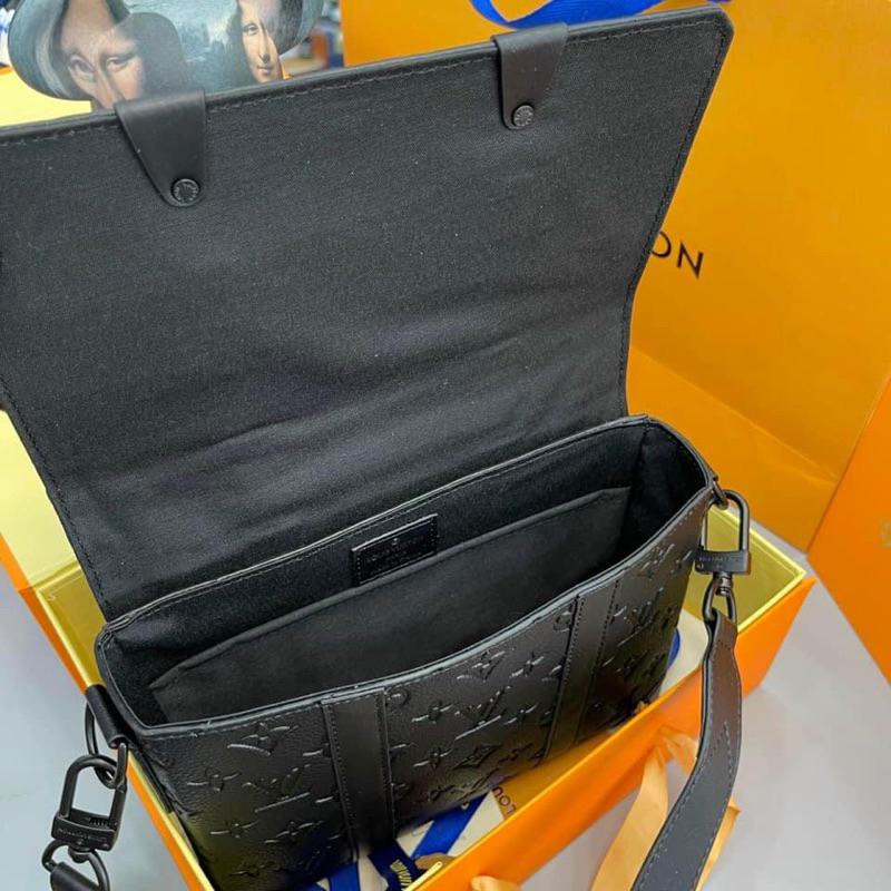 Túi đeo chéo ngực nam - nữ hoạ tiết vân hoa lv ghi chìm hàng cao cấp fullbox