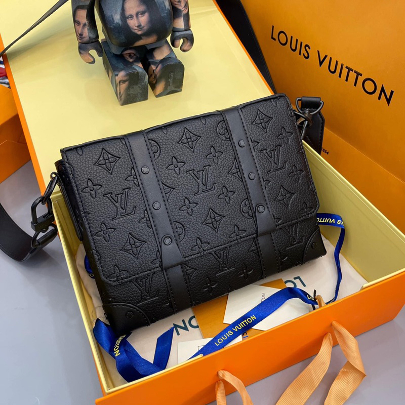 Túi đeo chéo ngực nam - nữ hoạ tiết vân hoa lv ghi chìm hàng cao cấp fullbox