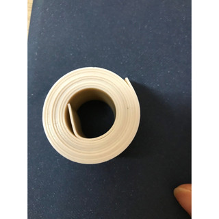 Cuộn nhựa dán chân vịt máy may