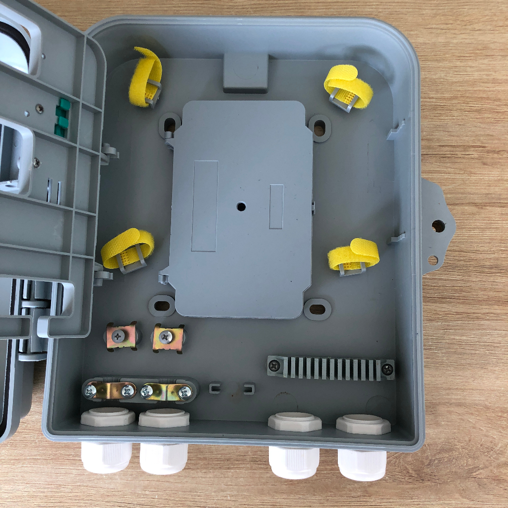 Vỏ hộp phối quang ODF 2 khe cắm PLC Module (Max 24FO) - Tủ ODF nhựa kèm phụ kiện