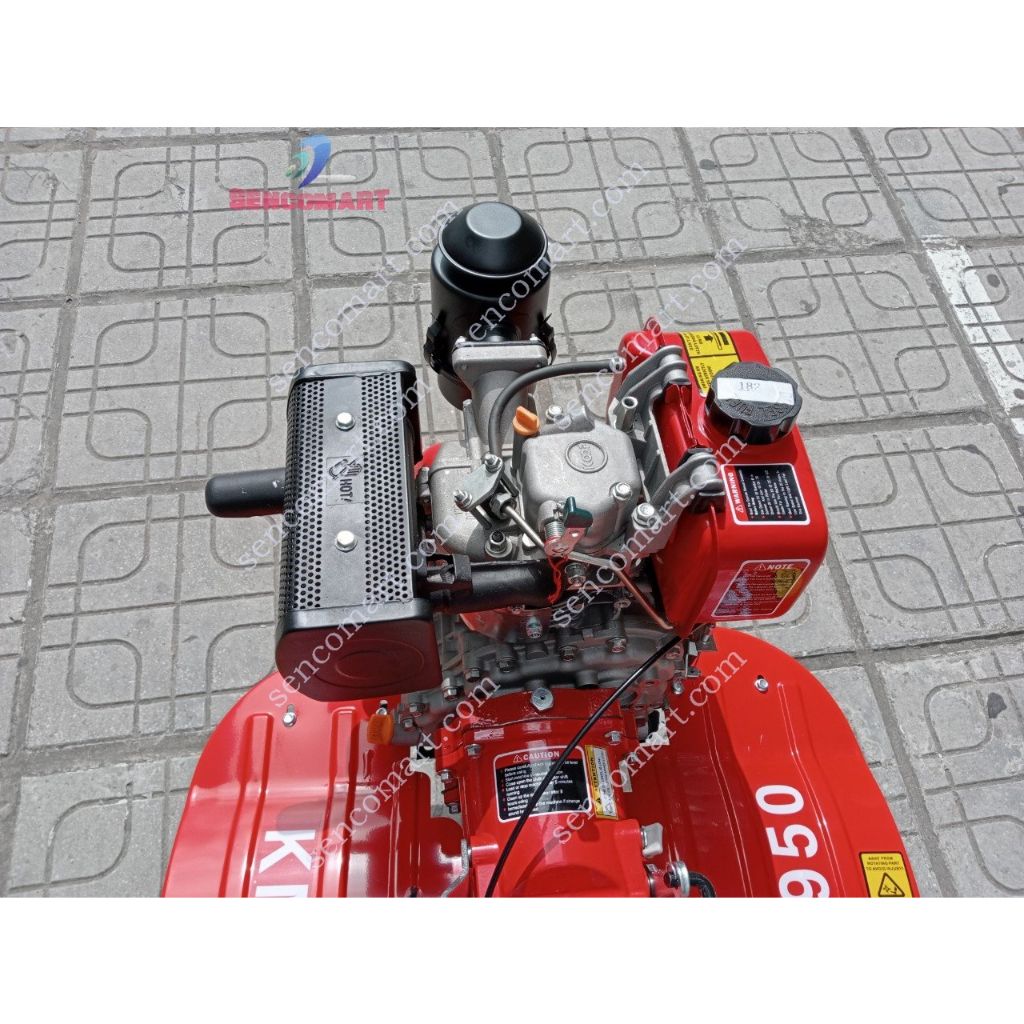 Máy xới đất khô,Máy cày đất ruộng Kamastsu KM950