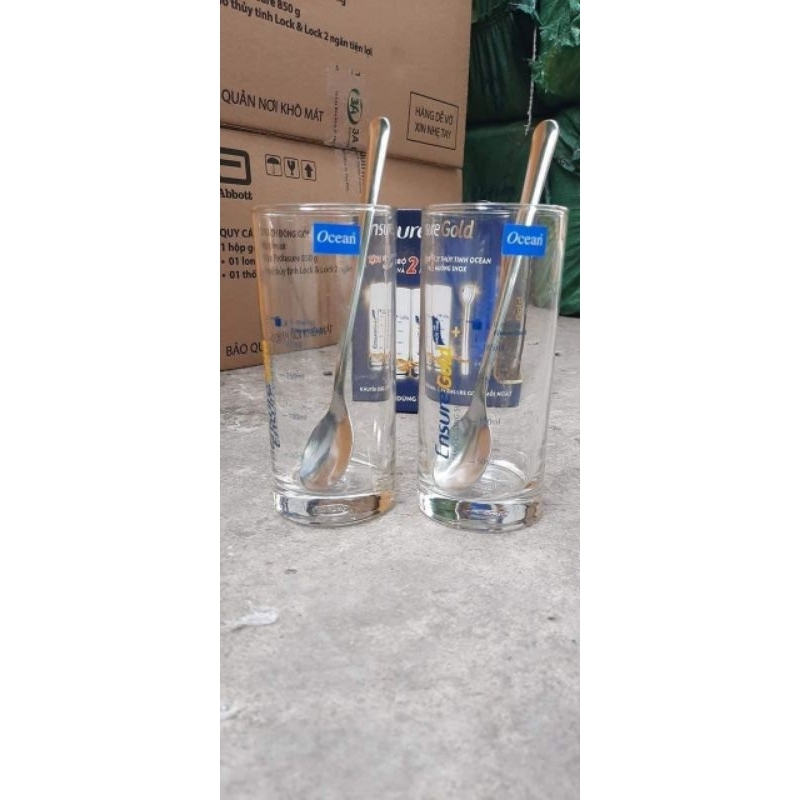 Bộ 2 ly thuỷ tinh cao cấp Ocean kèm 2 muỗng inox