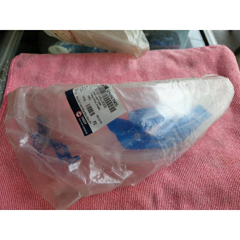 Kiếng chụp đèn pha SYM Angel100