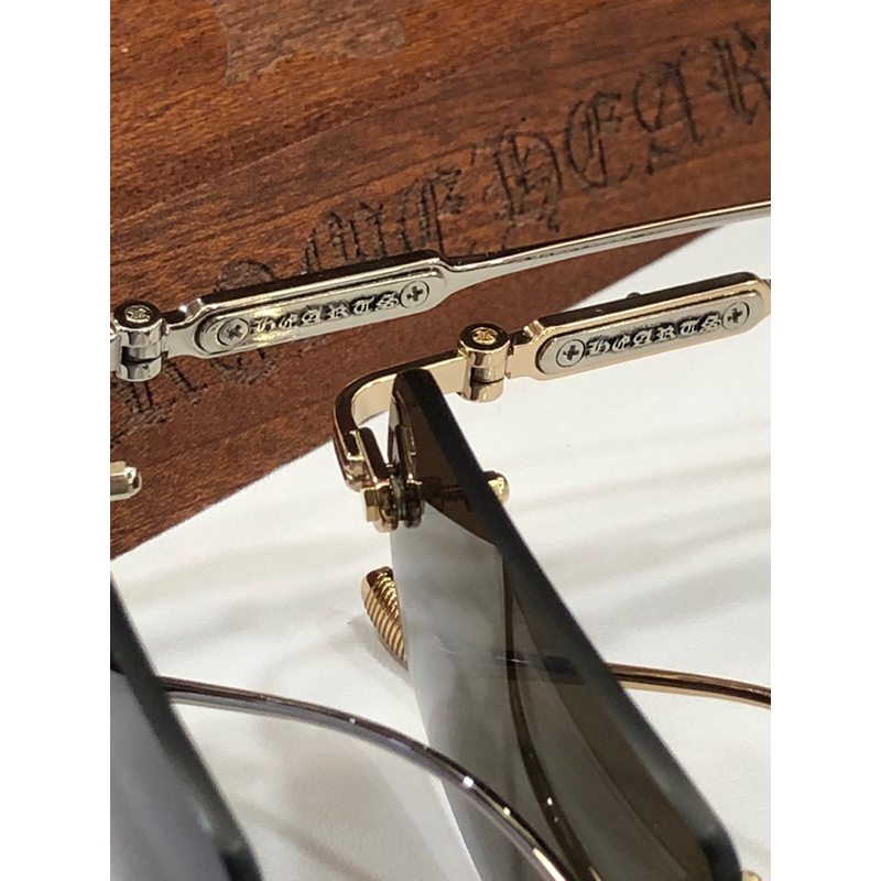 Kính mắt Chrome hearts SOFFFFFFFFERS II cao cấp fullbox sale 50%