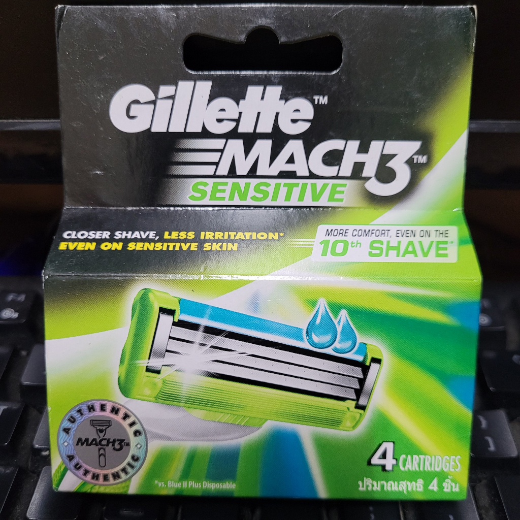 Hộp 4 lưỡi dao cạo râu Gillette Mach 3 sensitive (đầu cạo 3 lưỡi kép)