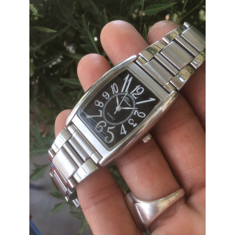 Đồng hồ Nam tay nhỏ,nữ tay to Nhật si!