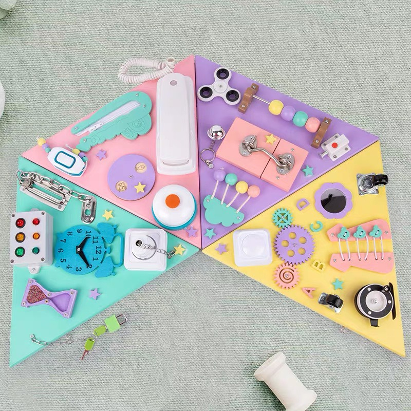 Đồ chơi bảng bận rộn, busy board bằng gỗ cho bé - Biko Shop