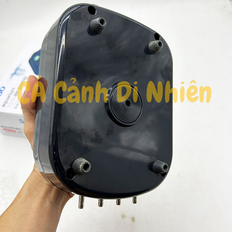 Máy sủi khí Oxy 4 vòi SOBO SB-948 8W 4x3L/min cho hồ cá