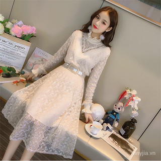 ĐẦM REN KEM TIỂU THƯ SIÊU PHẨM