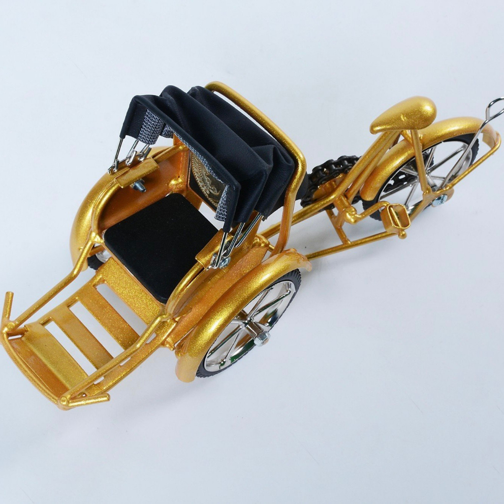 Mô hình xích lô kim loại hàng chất lượng cao, handmade 100% từ đồng, sắt kẽm,  kích thước 23x10x13 cm