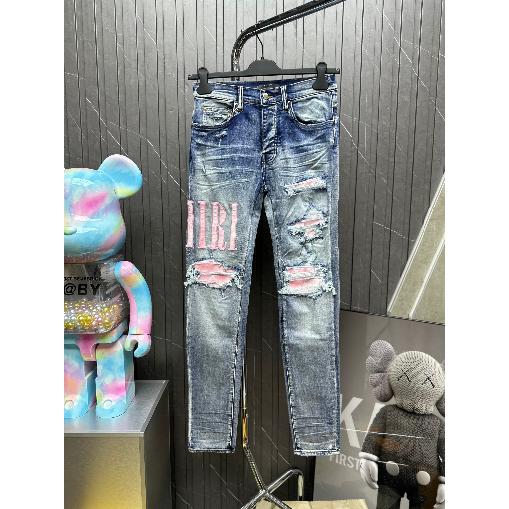Quần Jean Amiri Xanh bạc rách vá wash hồng logo đùi hồng LA on web