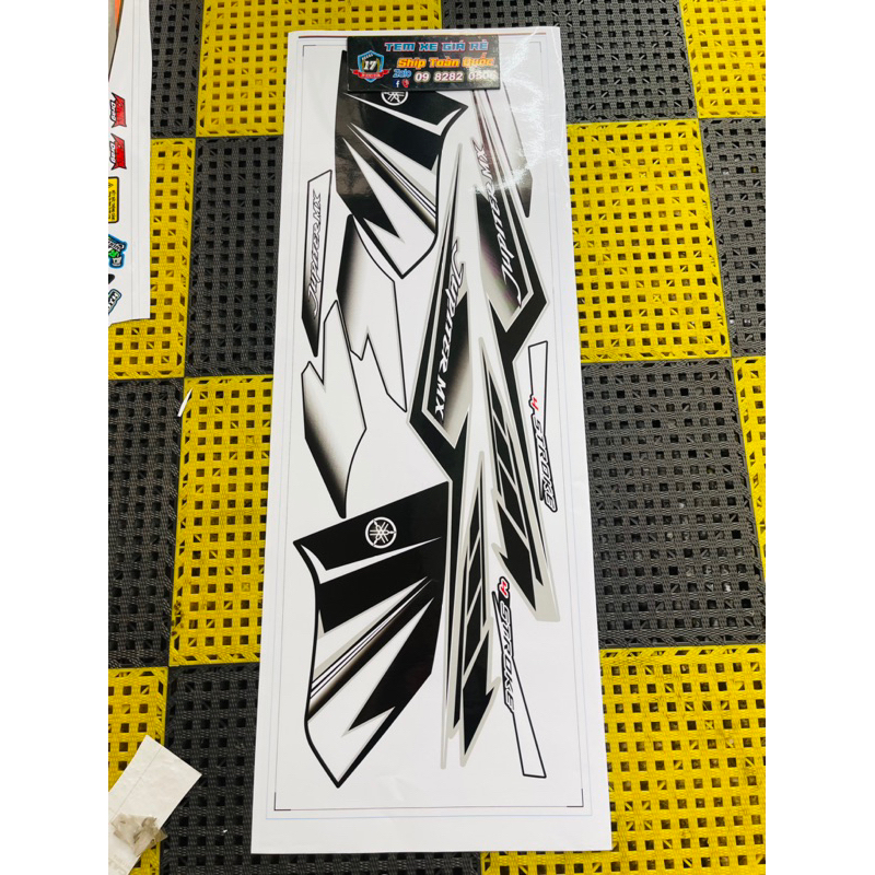 Tem jupiter đen bạc