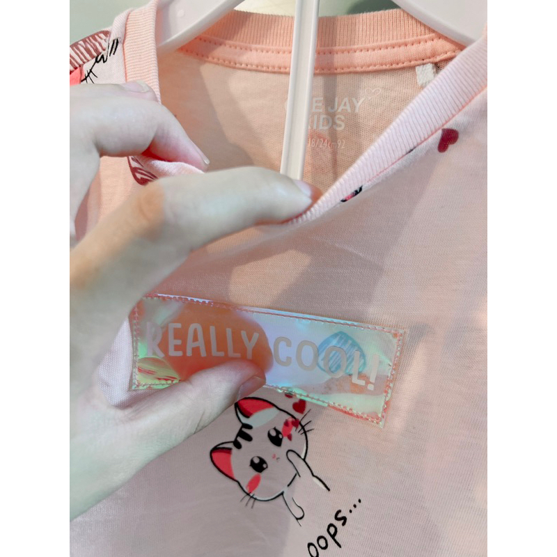 Áo gj cộc tay hồng phối nhũ bé gái du xin