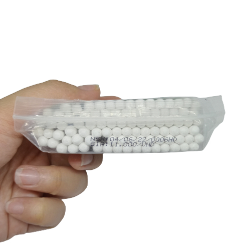 Bông ráy tai-tăm bông thân nhựa